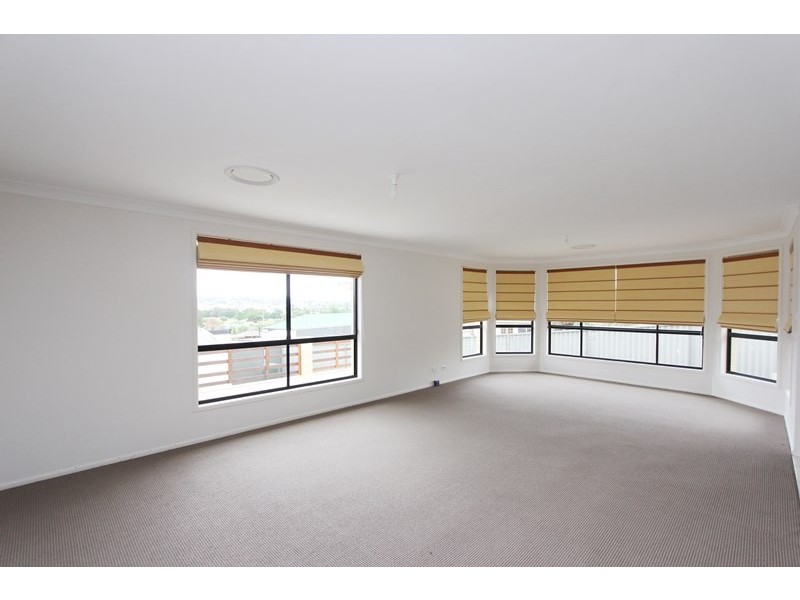 14 Banksia Way, Goulburn NSW 2580