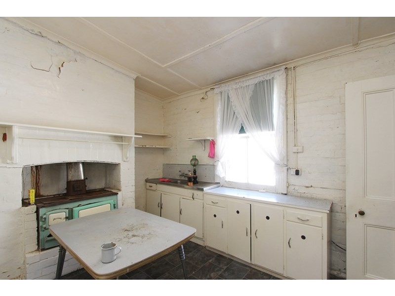 7 Hurst Street, Goulburn NSW 2580