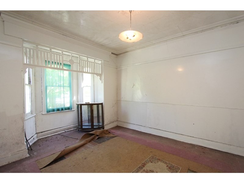 7 Hurst Street, Goulburn NSW 2580