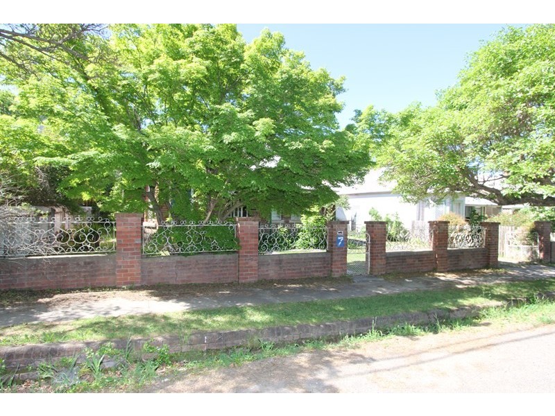 7 Hurst Street, Goulburn NSW 2580