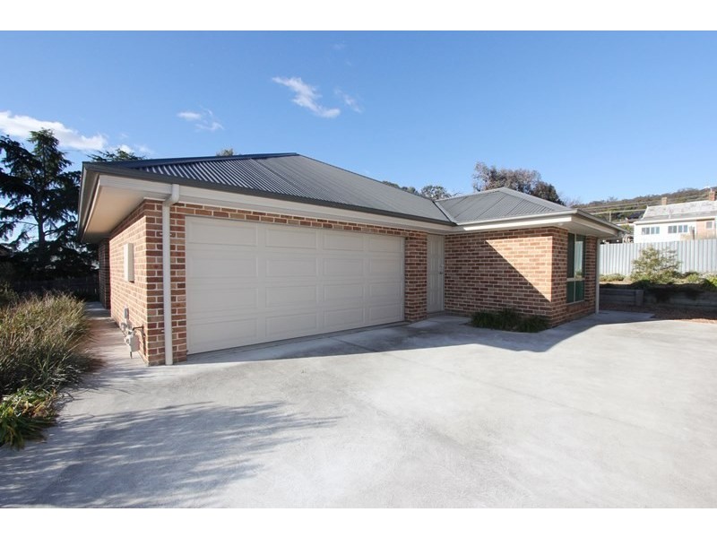 B/37 Eleanor Street, Goulburn NSW 2580