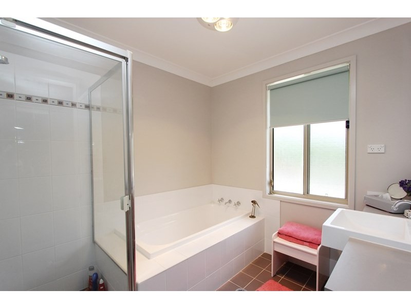 4 Cullinane Close, Goulburn NSW 2580