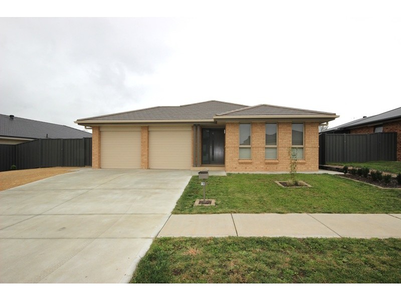19 Heath Street, Goulburn NSW 2580
