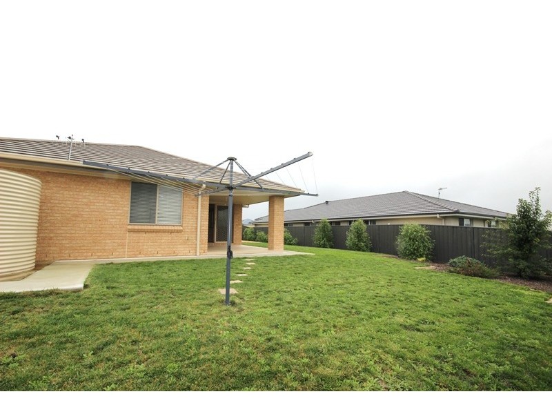 19 Heath Street, Goulburn NSW 2580