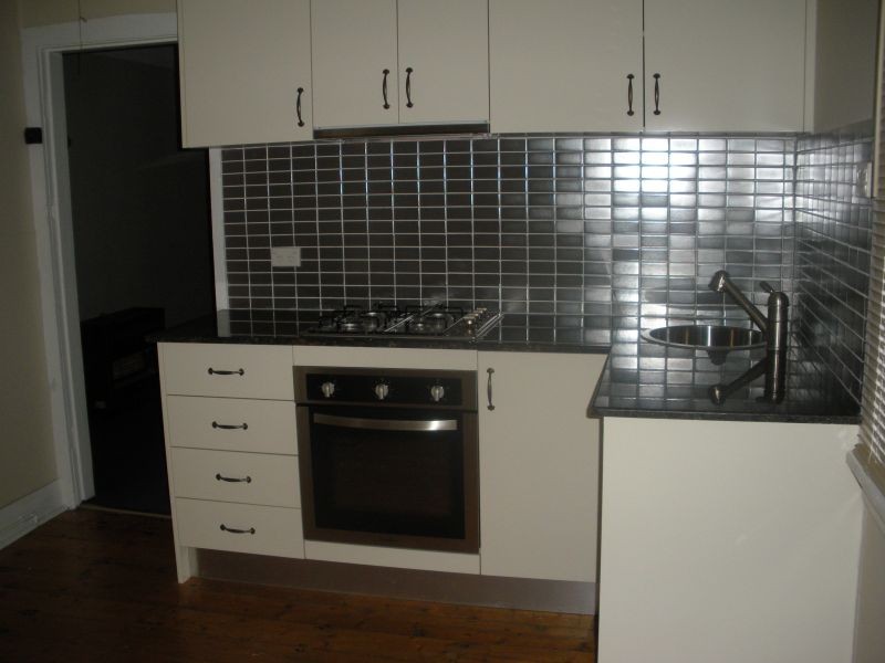 9 Hillview Road, Goulburn NSW 2580