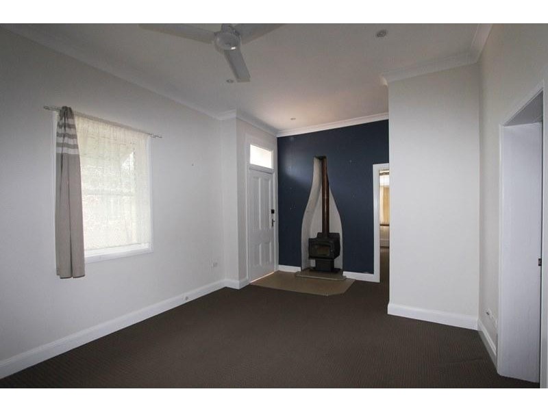 21 John Street, Goulburn NSW 2580