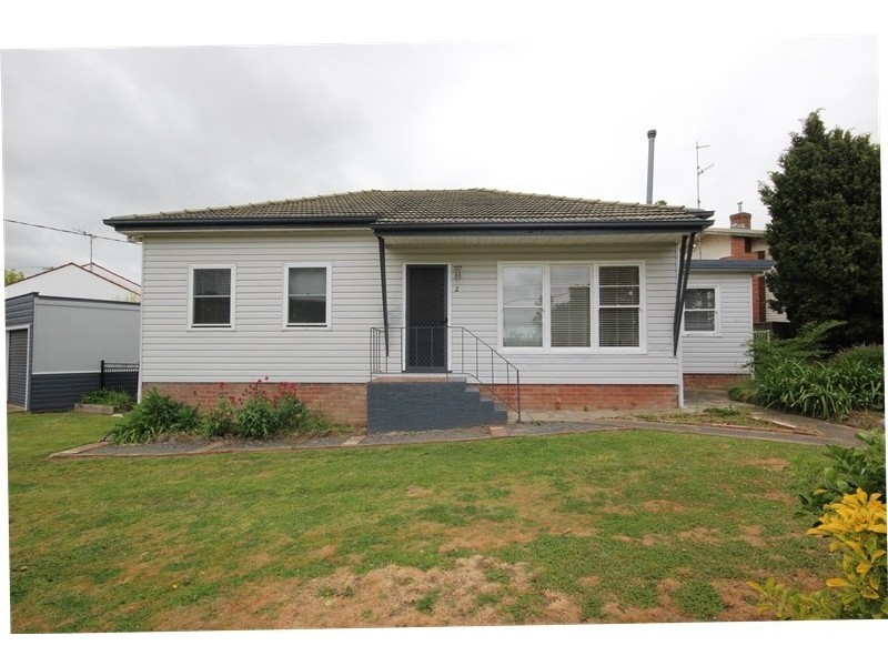 2 Martyr Street, Goulburn NSW 2580