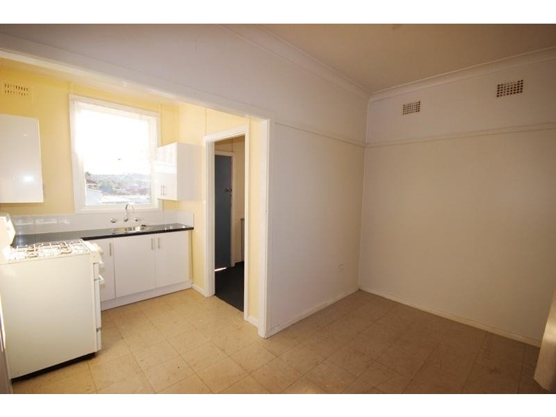 37 Hill Street, Goulburn NSW 2580