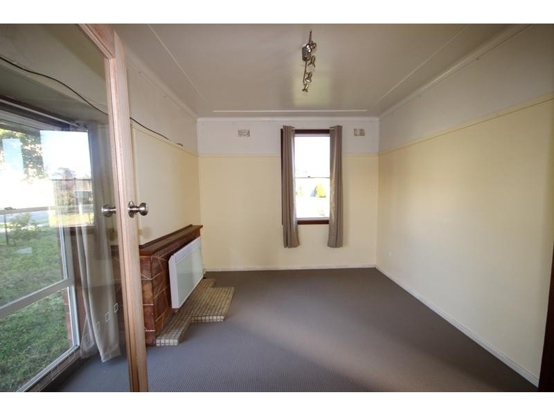 37 Hill Street, Goulburn NSW 2580