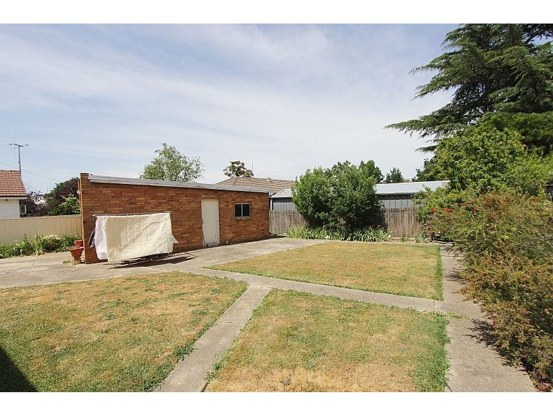 190 Clinton Street, Goulburn NSW 2580