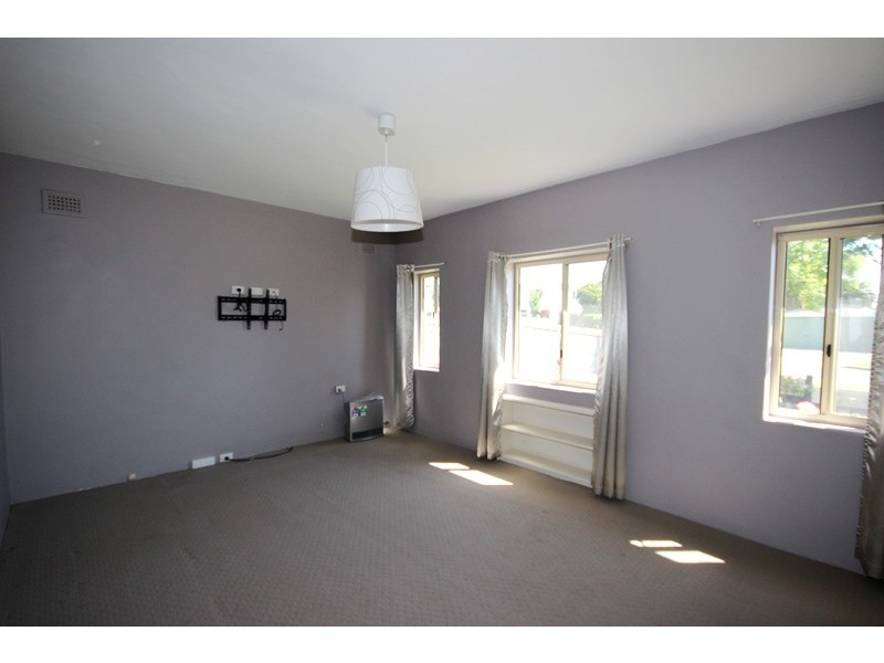 4 Princes Avenue, Goulburn NSW 2580