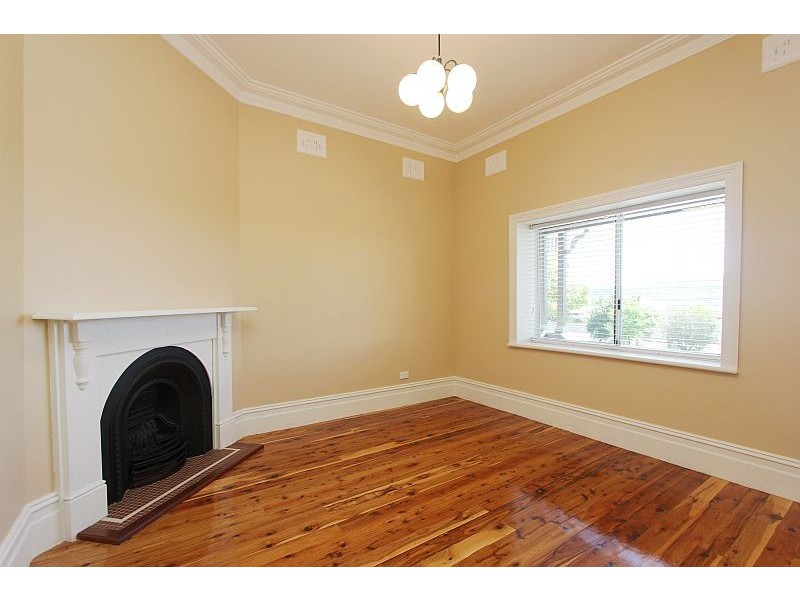 22 Sloane Street, Goulburn NSW 2580