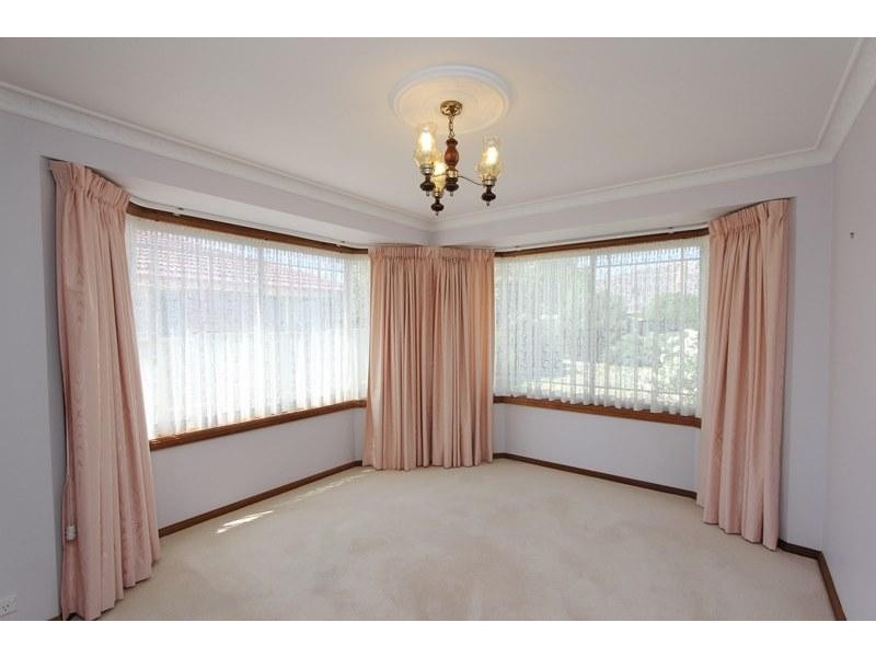 13 Constantina Circuit, Goulburn NSW 2580