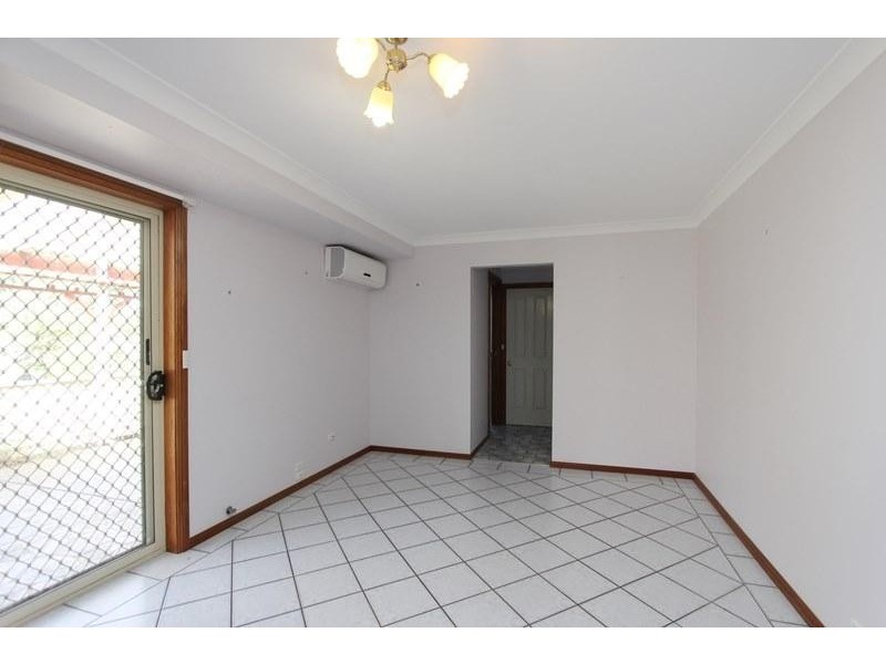 13 Constantina Circuit, Goulburn NSW 2580