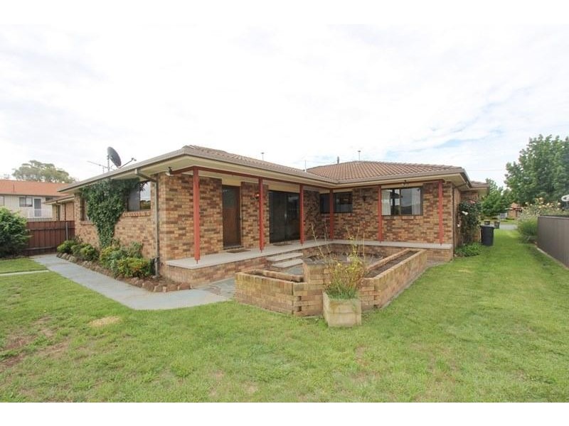 15 Gallaher Place, Goulburn NSW 2580