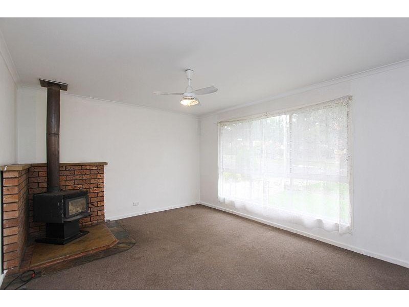 12 Kings Way, Goulburn NSW 2580