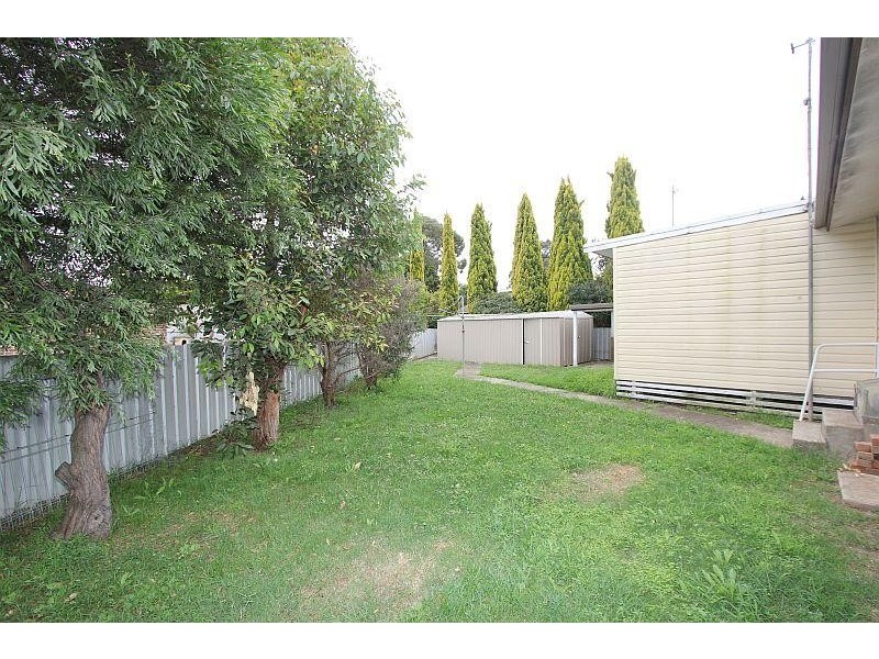12 Kings Way, Goulburn NSW 2580