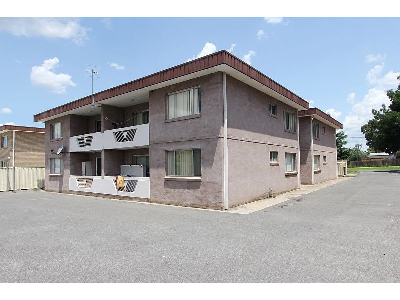 1/4 Albion Street, Goulburn NSW 2580