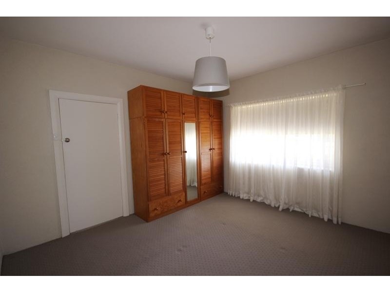 4 Princes Avenue, Goulburn NSW 2580