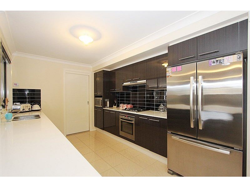 2 Benjamin Place, Goulburn NSW 2580