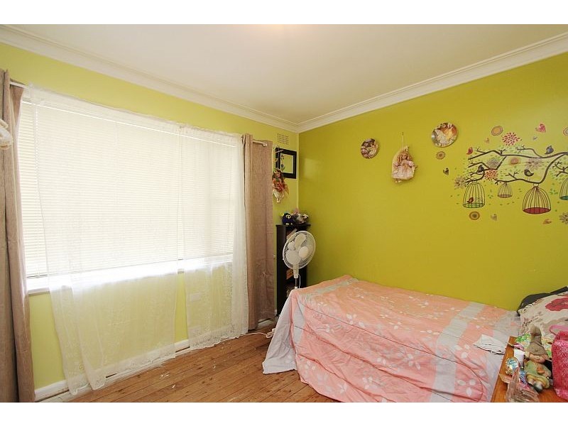 49 Cathcart Street, Goulburn NSW 2580