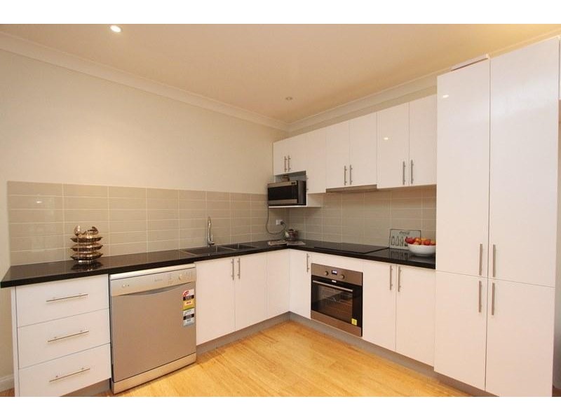 7 Ruby Street, Goulburn NSW 2580