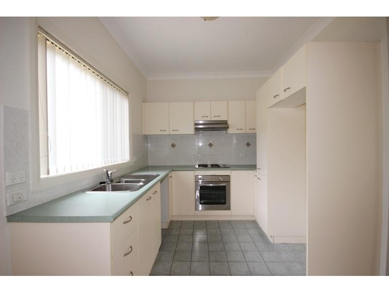 10/75 Combermere Street, Goulburn NSW 2580