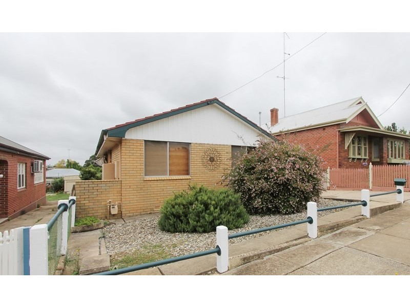 21 Lorne Street, Goulburn NSW 2580