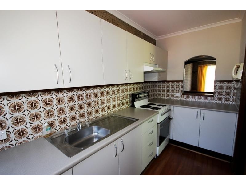 10/85-93 Victoria Street, Goulburn NSW 2580