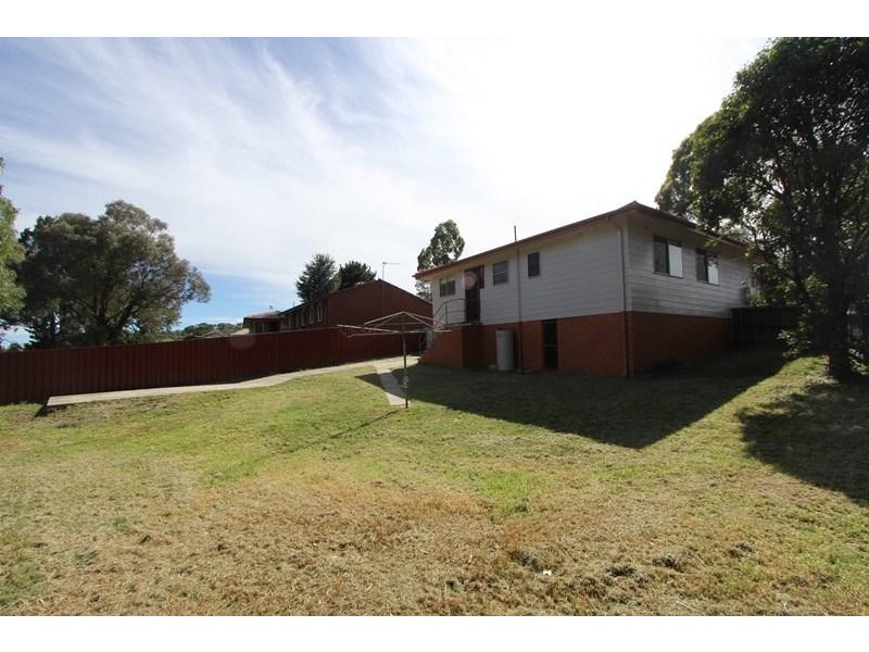 36 Yarrowlow Street, Goulburn NSW 2580