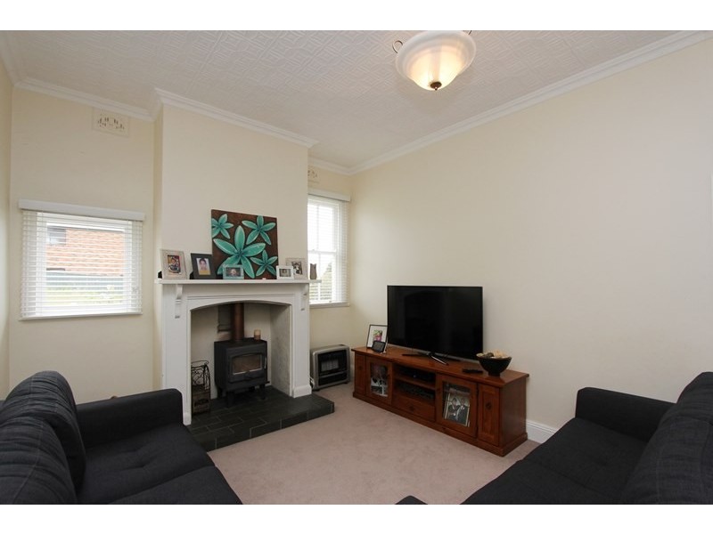 37 Ada Street, Goulburn NSW 2580