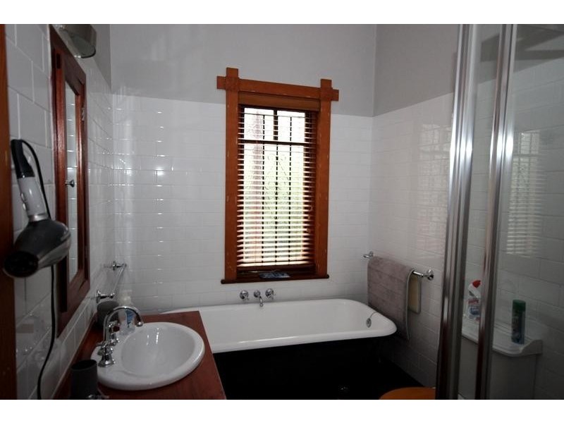 23 Hurst Street, Goulburn NSW 2580