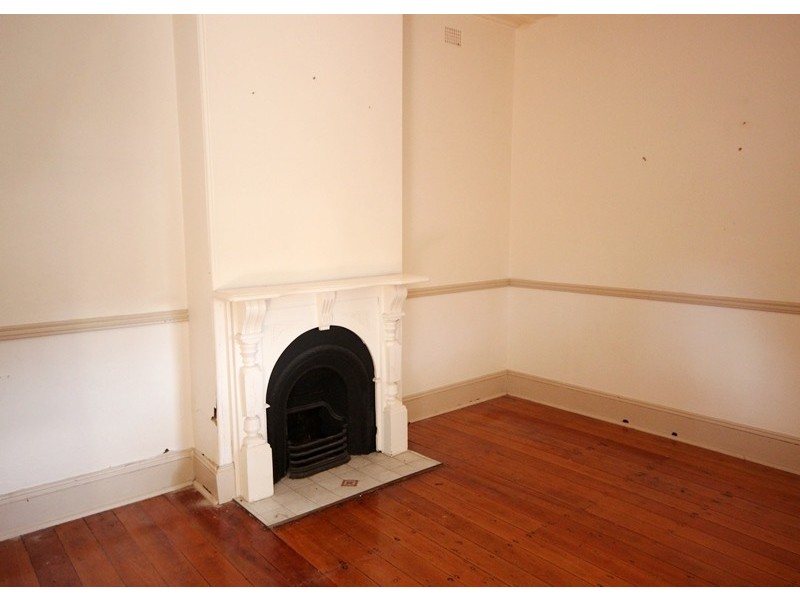 15 Allison Street, Goulburn NSW 2580