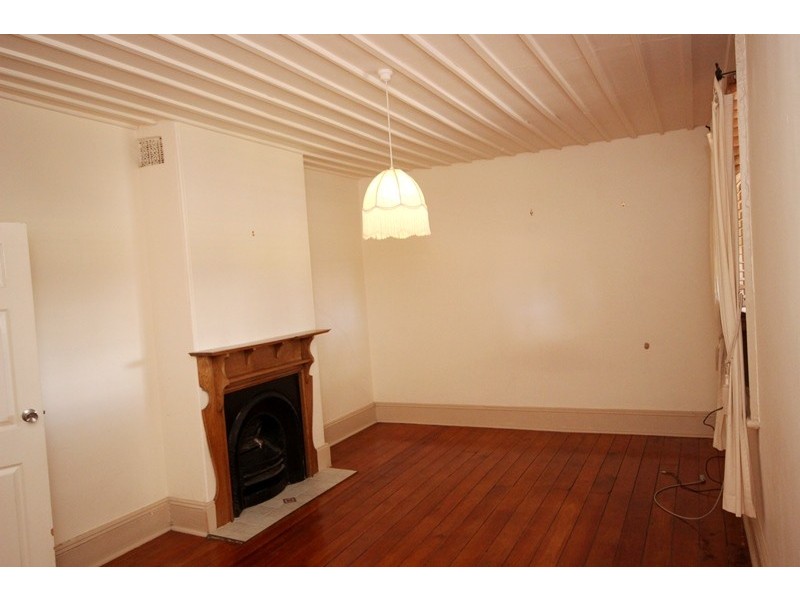 15 Allison Street, Goulburn NSW 2580