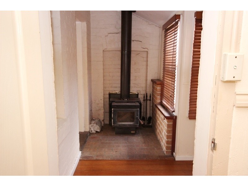 15 Allison Street, Goulburn NSW 2580