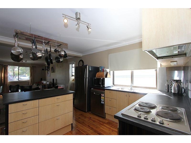 141 Clinton Street, Goulburn NSW 2580
