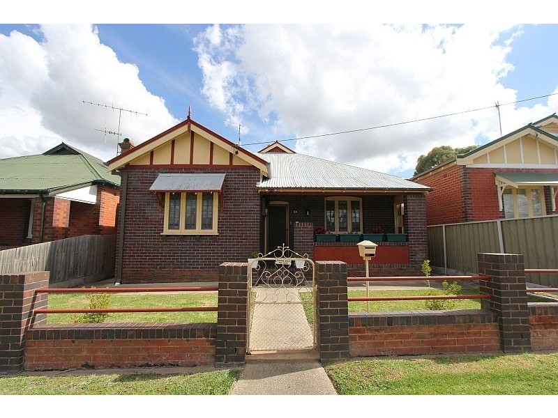 24 Walker Street, Goulburn NSW 2580
