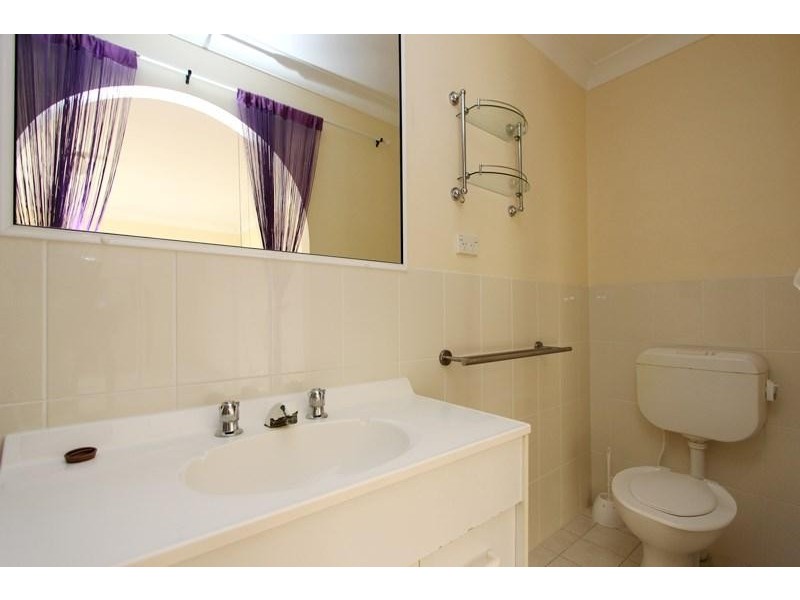 10 Parkside Place, Goulburn NSW 2580