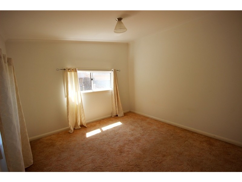 13 Mayor Street, Goulburn NSW 2580