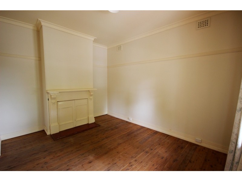 104 Coromandel Street, Goulburn NSW 2580