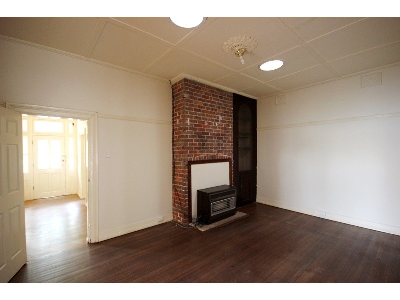 104 Coromandel Street, Goulburn NSW 2580