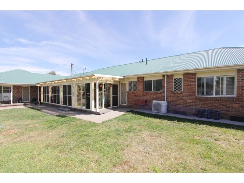 6 Mary Martin Drive, Goulburn NSW 2580