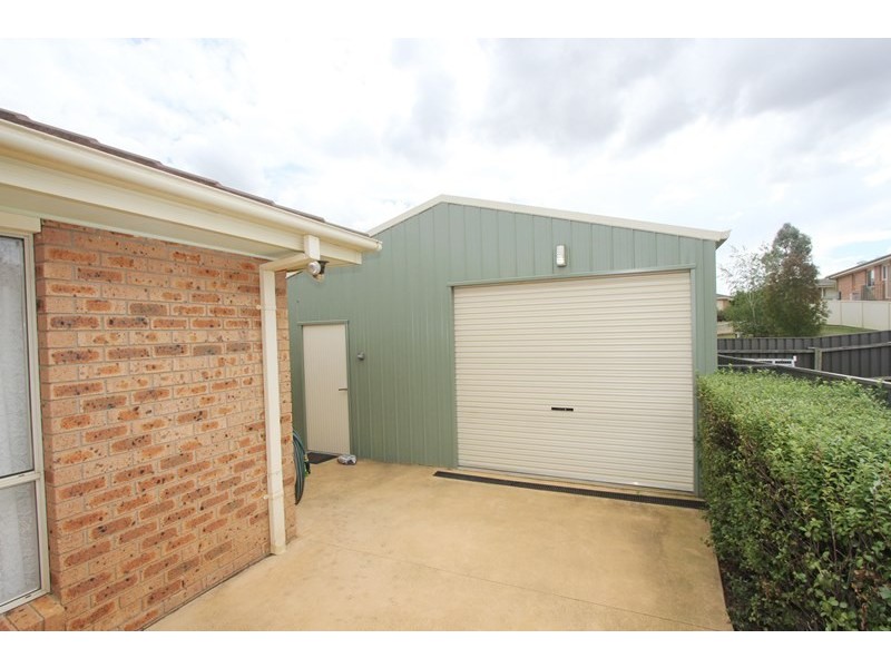 10 Endeavour Avenue, Goulburn NSW 2580