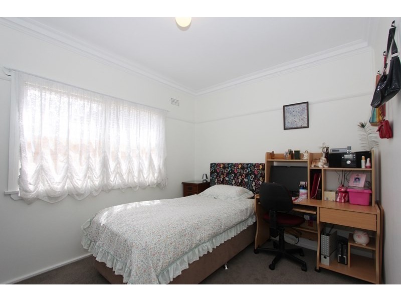 11 Elizabeth Street, Goulburn NSW 2580