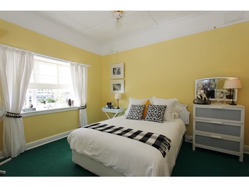 34 Sloane Street, Goulburn NSW 2580