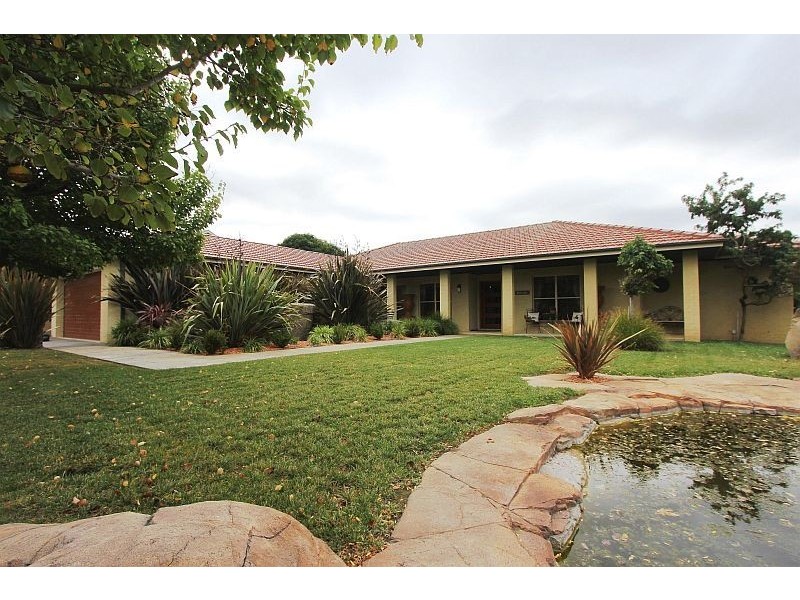 7 Nicole Place, Goulburn NSW 2580