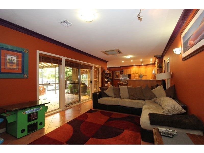 7 Nicole Place, Goulburn NSW 2580