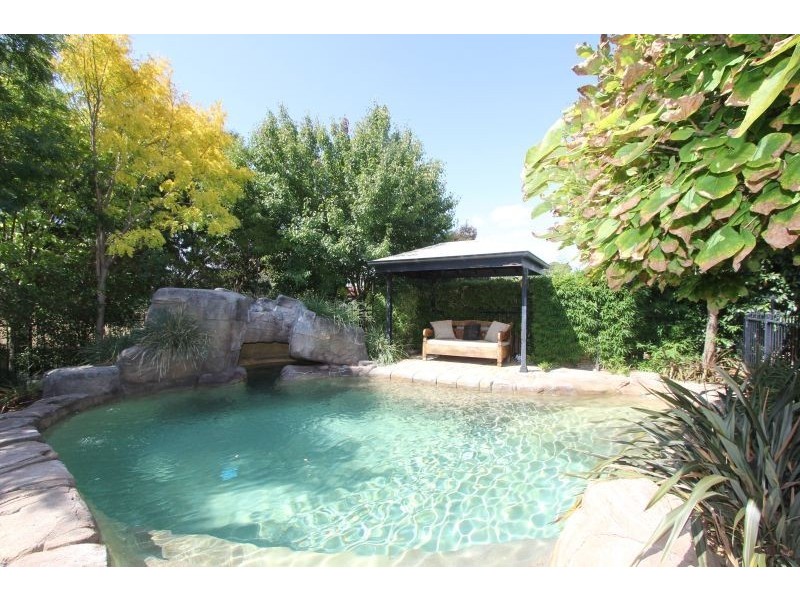 7 Nicole Place, Goulburn NSW 2580