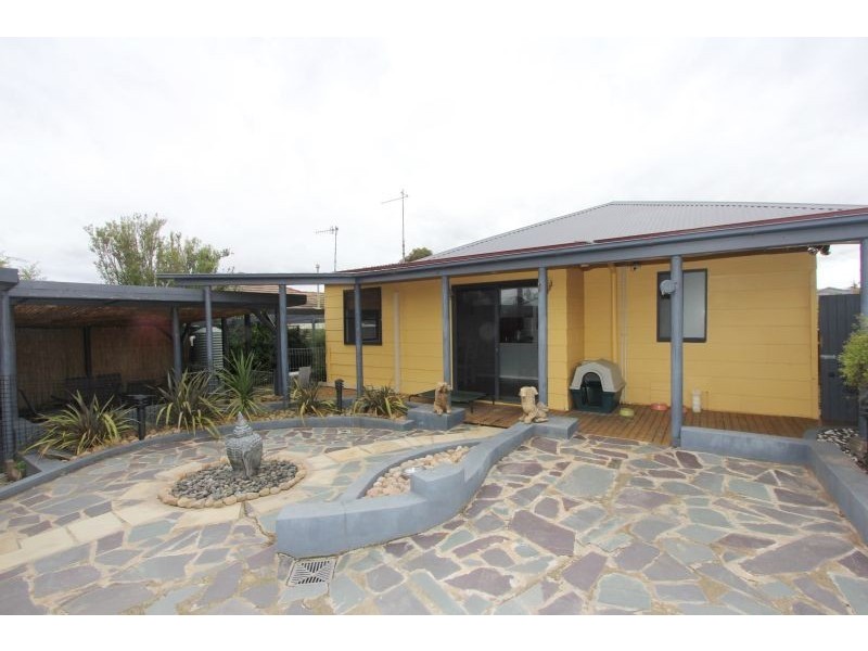 13 Betts Street, Goulburn NSW 2580
