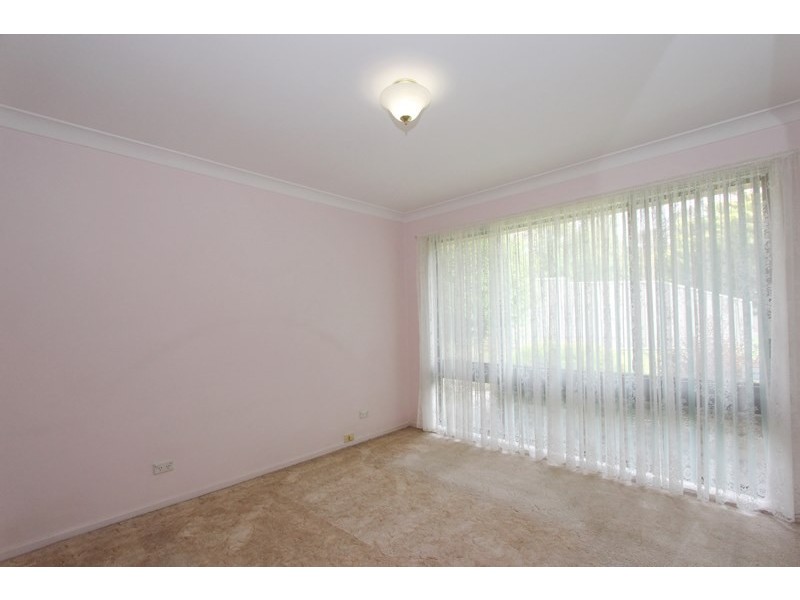 8 Major Drive, Goulburn NSW 2580